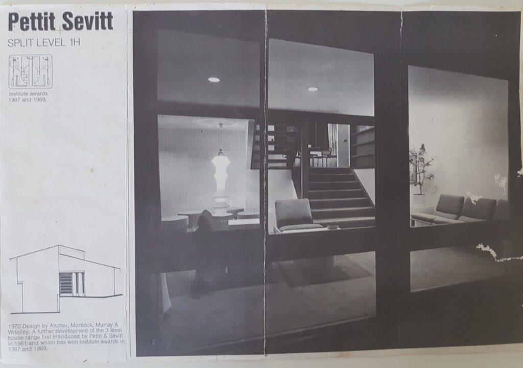 Pettit and Sevitt Split-Level 1H brochure.